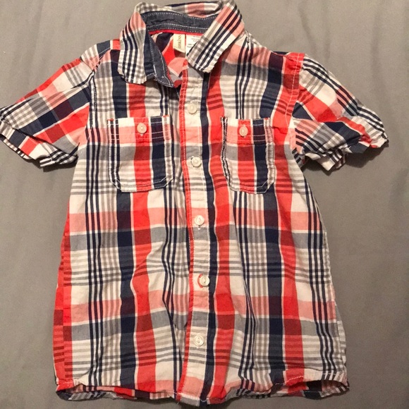 Boys medium short sleeve button up shirt - Picture 1 of 3